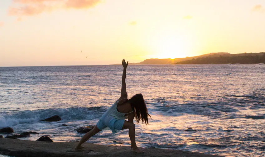 Get your yoga certification and volunteer abroad with IVHQ