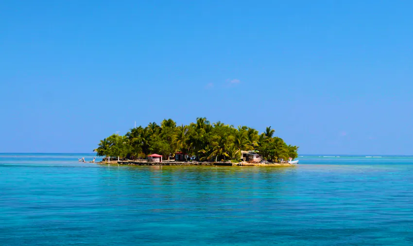 Visit Belize as a volunteer with IVHQ