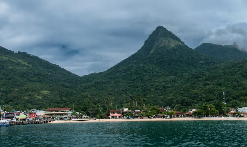 Visit Ilha Grande in Brazil as an IVHQ volunteer