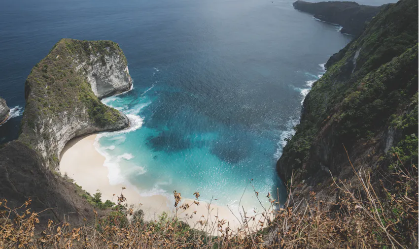 Visit the island of Nusa Penida as an IVHQ volunteer in Bali