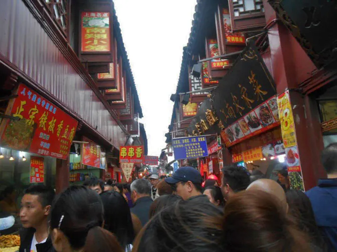 Exploring the markets in Shanghai