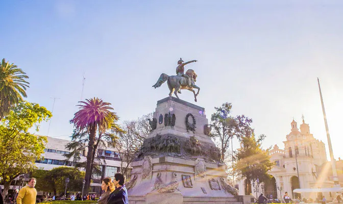 Volunteer in Argentina with IVHQ