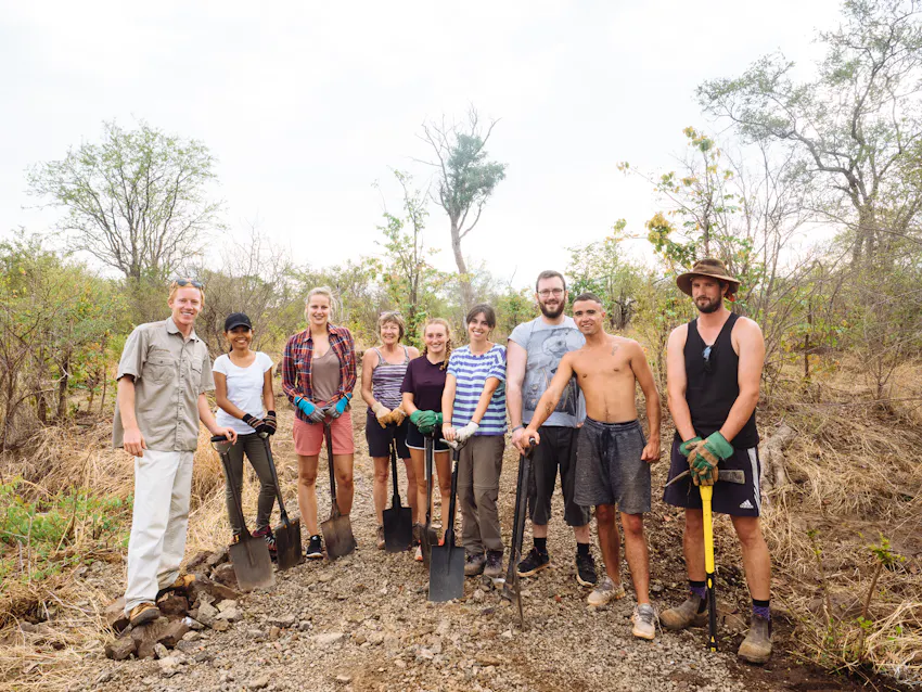 Volunteer trips abroad you can take For 1 or 2 Weeks