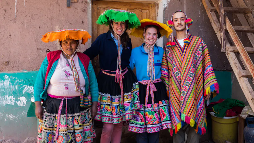 Volunteering for teens IVHQ