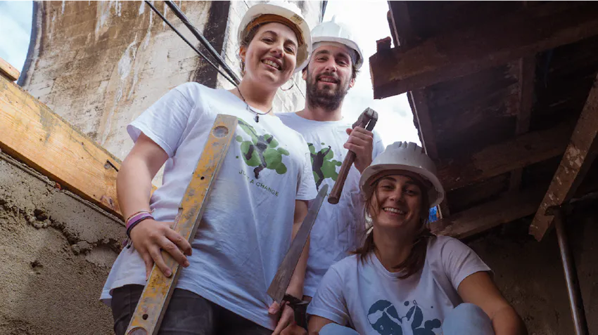 Volunteer in Portugal as a teen with IVHQ