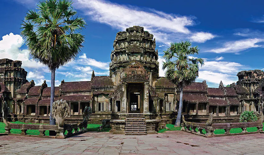 Take a winter break volunteering in Cambodia with IVHQ