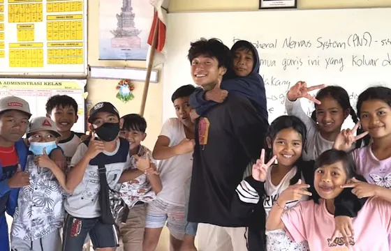 Service Learning Trips with IVHQ.