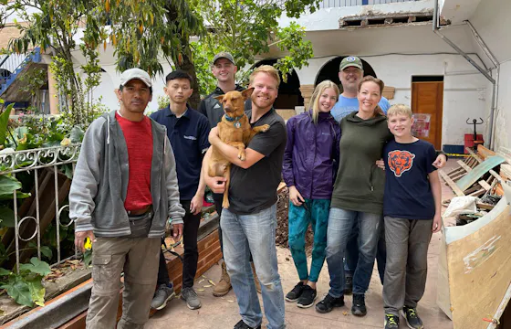 Volunteer abroad as a Large Family & Friend Group with International Volunteer HQ