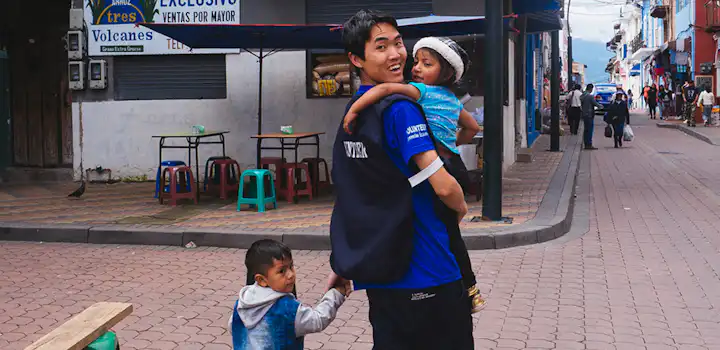 Volunteer on the Shelter Support project with IVHQ in Quito, Ecuador