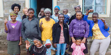 Volunteer on the Women's Education project with IVHQ in Kenya