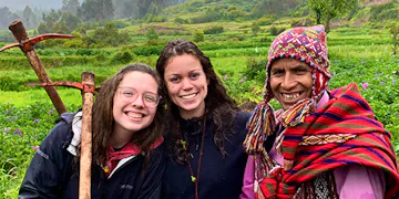 Volunteer on the Amazon Jungle Conservation project in Cusco, Peru with IVHQ